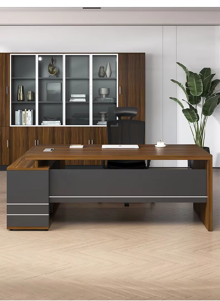 Boss Table